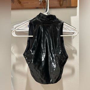 Carbon 38 Reflected material Tank Top Small